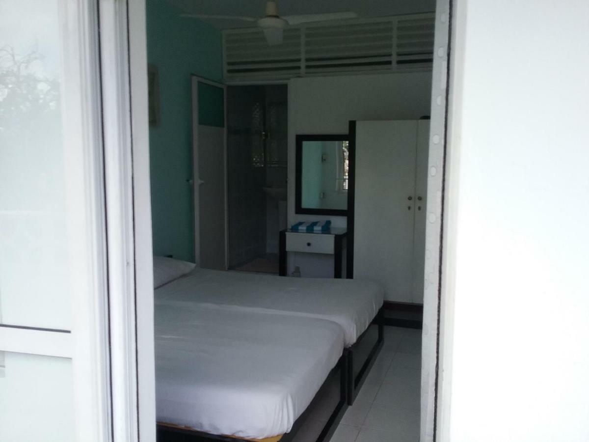 La Plaine Verte Guesthouse Порт Луи Екстериор снимка